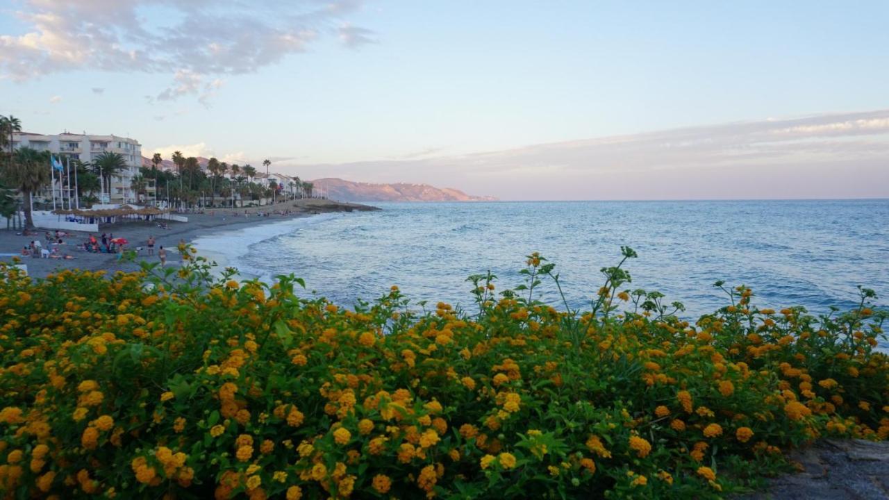 Apartamento_Nerja Apartment Bagian luar foto